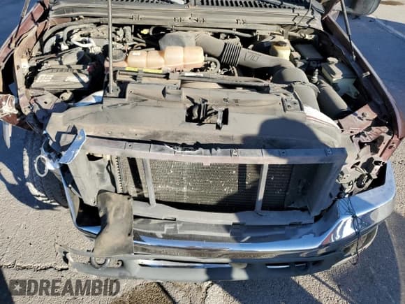 ✅ 2000 Ford Excursion Limited • VIN: 1FMNU43S6YED28631 • Лот: 86217104. Опубликован ранее на Copart с пробегом 199 674 миль. Бесплатный доступ к архиву аукционных продаж из США и подробный отчёт об истории автомобиля на DreamBid. Изображение 12.