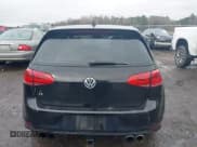 ✅ 2017 Volkswagen Golf R • VIN: WVWWF7AU2HW085645 • Lot: 41578705. Wystawiony na IAAI z przebiegiem 78 933 mil. Bezpłatny archiwum sprzedaży aukcyjnych z USA i szczegółowy raport historii pojazdu na DreamBid. Zdjęcie 16.