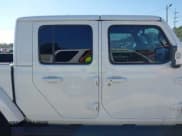 ✅ 2022 Jeep Gladiator Overland • VIN: 1C6HJTFG7NL154451 • Lot: 43404463. Listed on IAAI with 84,260 mi. Free auction sales archive from the USA and detailed vehicle history report at DreamBid. Image 13.