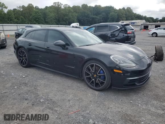 ✅ 2018 Porsche Panamera • VIN: WP0CB2A76JL190465 • Lot: 69344615. Wystawiony na Copart z przebiegiem 146 962 mil. Bezpłatny archiwum sprzedaży aukcyjnych z USA i szczegółowy raport historii pojazdu na DreamBid. Zdjęcie 4.