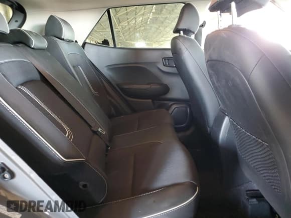 ✅ 2022 Hyundai Venue Limited • VIN: KMHRC8A34NU192931 • Lot: 88762355. Listed on Copart with 34,464 mi. Free auction sales archive from the USA and detailed vehicle history report at DreamBid. Image 10.