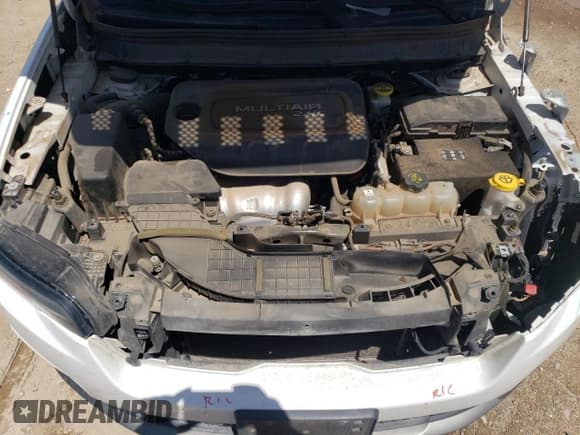 ✅ 2019 Jeep Cherokee Limited • VIN: 1C4PJLDB5KD195890 • Lot: 53978045. Wystawiony na Copart z przebiegiem 102 690 mil. Bezpłatny archiwum sprzedaży aukcyjnych z USA i szczegółowy raport historii pojazdu na DreamBid. Zdjęcie 12.