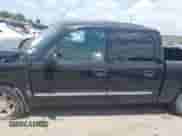 2004 GMC Sierra 1500 SLE with VIN 2GTEC13T541417522, listed as a IAAI auction lot 42989560 with 250,377 mi miles and . Bid and sale history available at DreamBid. Image 14.