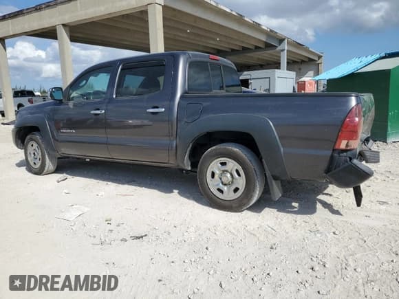 ✅ 2013 Toyota Tacoma • VIN: 5TFJX4CN8DX022906 • Lot: 91903565. Listed on Copart with 340,510 mi. Free auction sales archive from the USA and detailed vehicle history report at DreamBid. Image 2.