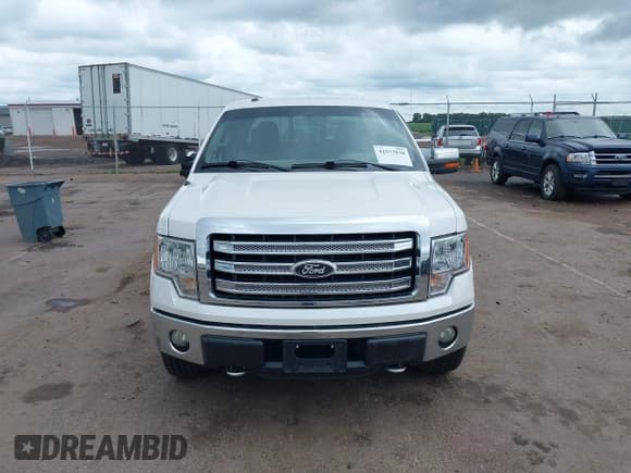 ✅ 2013 Ford F-150 XL • VIN: 1FTFW1EF5DFC88242 • Lot: 42573830. Listed on IAAI with 225,747 mi. Free auction sales archive from the USA and detailed vehicle history report at DreamBid. Image 12.