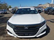 ✅ 2022 Honda Accord Sport • VIN: 1HGCV1F38NA063601 • Лот: 43377056. Опубликован ранее на IAAI с пробегом 56 841 миль. Бесплатный доступ к архиву аукционных продаж из США и подробный отчёт об истории автомобиля на DreamBid. Изображение 12.