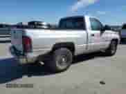 2001 Dodge 1500 Work Special z VIN 1B7HC16X21S287075, wystawiony jako Copart lot #76584614 z przebiegiem 330 149 mil mil oraz Szkoda całkowita • Salvage title. Historia ofert i sprzedaży dostępna na DreamBid. Obrazek 3.