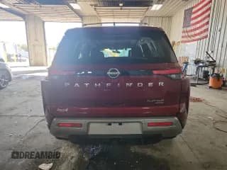 ✅ 2024 Nissan Pathfinder Platinum • VIN: 5N1DR3DK2RC233244 • Lot: 82576335. Wystawiony na Copart z przebiegiem 13 991 mil. Bezpłatny archiwum sprzedaży aukcyjnych z USA i szczegółowy raport historii pojazdu na DreamBid. Zdjęcie 6.