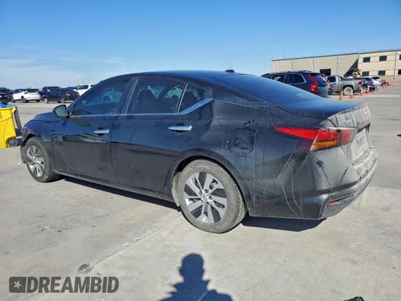 ✅ 2020 Nissan Altima S • VIN: 1N4BL4BV0LC256597 • Lot: 92178845. Listed on Copart with 124,258 mi. Free auction sales archive from the USA and detailed vehicle history report at DreamBid. Image 2.