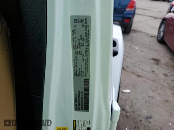 ✅ 2023 Jeep Wrangler Sahara • VIN: 1C4JJXP6XPW569403 • Lot: 90239555. Listed on Copart with 7,799 mi. Free auction sales archive from the USA and detailed vehicle history report at DreamBid. Image 13.