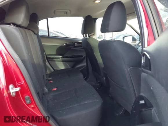 ✅ 2023 Mitsubishi Eclipse Cross LE • VIN: JA4ATVAA1PZ001674 • Лот: 41383553. Опубликован ранее на IAAI с пробегом 34 128 миль. Бесплатный доступ к архиву аукционных продаж из США и подробный отчёт об истории автомобиля на DreamBid. Изображение 8.