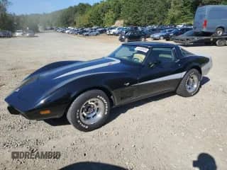 1978 Chevrolet Corvette z VIN 1Z87L8S431695, wystawiony jako Copart lot #81232925 z przebiegiem 97 223 mil mil oraz Czysty tytuł • Clean title. Historia ofert i sprzedaży dostępna na DreamBid. Obrazek 1.