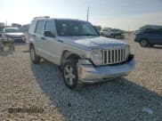 ✅ 2012 Jeep Liberty Sport Latitude • VIN: 1C4PJLAK5CW179327 • Лот: 56317415. Опубликован ранее на Copart с пробегом 132 645 миль. Бесплатный доступ к архиву аукционных продаж из США и подробный отчёт об истории автомобиля на DreamBid. Изображение 14.