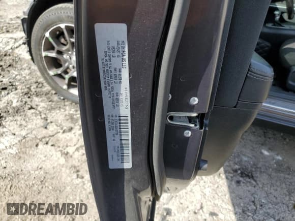 ✅ 2018 Dodge Charger GT • VIN: 2C3CDXJG8JH337796 • Lot: 84561765. Wystawiony na Copart z przebiegiem 253 449 mil. Bezpłatny archiwum sprzedaży aukcyjnych z USA i szczegółowy raport historii pojazdu na DreamBid. Zdjęcie 13.