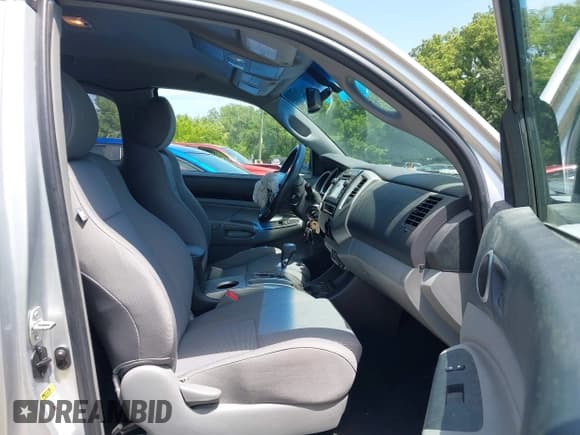 ✅ 2013 Toyota Tacoma • VIN: 5TFUU4EN0DX074825 • Лот: 42535233. Опубликован ранее на IAAI с пробегом 108 727 миль. Бесплатный доступ к архиву аукционных продаж из США и подробный отчёт об истории автомобиля на DreamBid. Изображение 5.