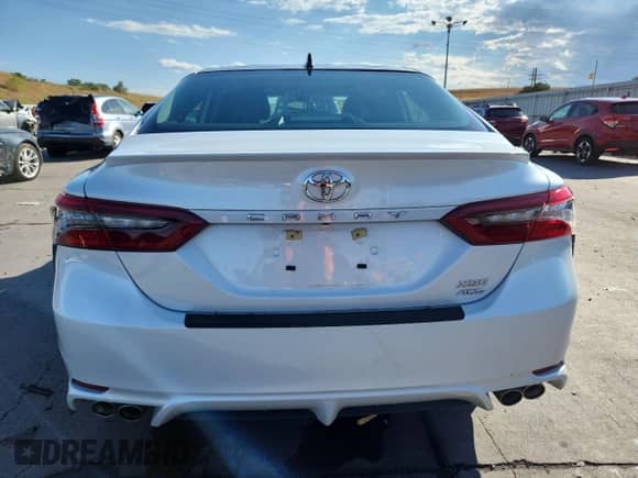 2021 Toyota Camry XSE with VIN 4T1K61BK4MU022329, listed as a Copart auction lot 69682255 with 16,244 mi miles and Salvage title. Bid and sale history available at DreamBid. Image 6.