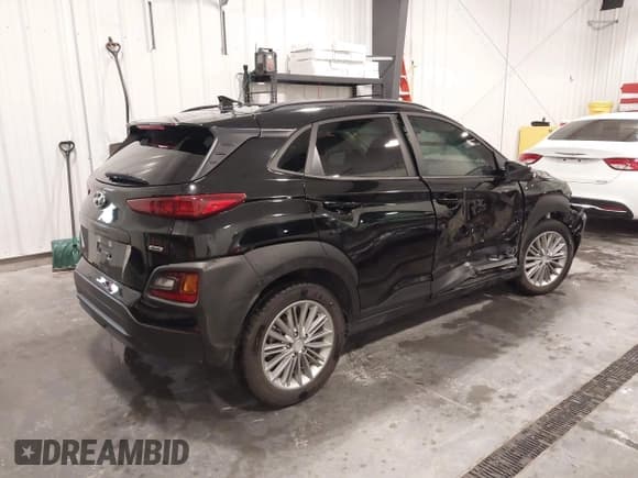 ✅ 2020 Hyundai Kona SEL Plus • VIN: KM8K6CAAXLU455687 • Лот: 43456191. Опубликован ранее на IAAI с пробегом 123 009 миль. Бесплатный доступ к архиву аукционных продаж из США и подробный отчёт об истории автомобиля на DreamBid. Изображение 4.