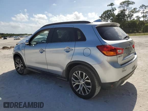 2017 Mitsubishi Outlander SEL z VIN JA4AP4AW3HZ045266, wystawiony jako Copart lot #51518255 z przebiegiem 95 371 mil mil oraz Szkoda całkowita • Salvage title. Historia ofert i sprzedaży dostępna na DreamBid. Obrazek 2.
