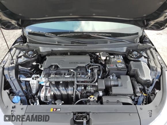 ✅ 2025 Kia K4 GT-Line • VIN: 3KPFW4DE6SE150808 • Lot: 65507405. Wystawiony na Copart z przebiegiem 963 mil. Bezpłatny archiwum sprzedaży aukcyjnych z USA i szczegółowy raport historii pojazdu na DreamBid. Zdjęcie 11.