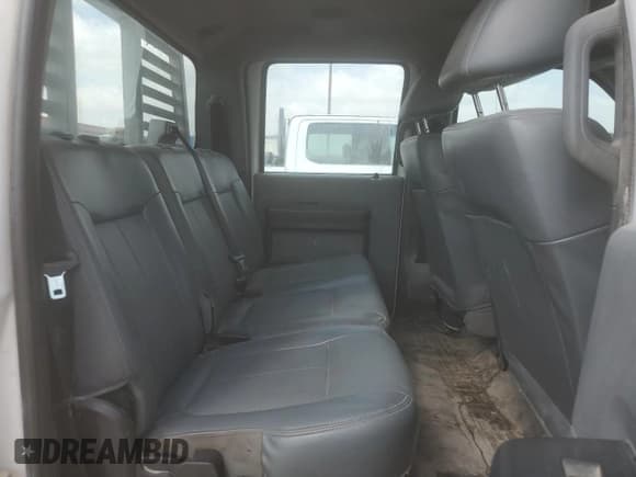 ✅ 2015 Ford F-350 Platinum • VIN: 1FT8W3BT6FEB82583 • Lot: 53999885. Listed on Copart with 307,516 mi. Free auction sales archive from the USA and detailed vehicle history report at DreamBid. Image 10.