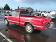 ✅ 1996 Chevrolet S-10 LS • VIN: 1GCDT19W0TK194415 • Лот: 41635483. Опубликован ранее на IAAI с пробегом 132 091 миль. Бесплатный доступ к архиву аукционных продаж из США и подробный отчёт об истории автомобиля на DreamBid. Изображение 3.