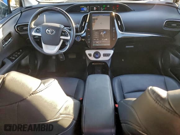 ✅ 2017 Toyota Prius Advanced • VIN: JTDKARFP3H3039500 • Lot: 95312765. Wystawiony na Copart z przebiegiem 135 415 mil. Bezpłatny archiwum sprzedaży aukcyjnych z USA i szczegółowy raport historii pojazdu na DreamBid. Zdjęcie 8.