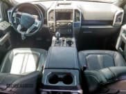 ✅ 2020 Ford F-150 XLT • VIN: 1FTEW1E45LFA02513 • Lot: 65951245. Wystawiony na Copart z przebiegiem 93 039 mil. Bezpłatny archiwum sprzedaży aukcyjnych z USA i szczegółowy raport historii pojazdu na DreamBid. Zdjęcie 8.