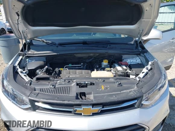 ✅ 2020 Chevrolet Trax LS • VIN: 3GNCJKSB2LL223501 • Lot: 43153286. Listed on IAAI with 60,706 mi. Free auction sales archive from the USA and detailed vehicle history report at DreamBid. Image 10.