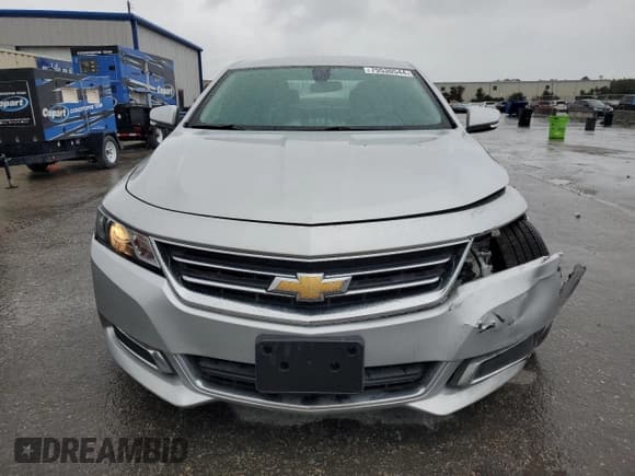 ✅ 2017 Chevrolet Impala LT • VIN: 2G1105S39H9178203 • Лот: 79530544. Опубликован ранее на Copart с пробегом 96 418 миль. Бесплатный доступ к архиву аукционных продаж из США и подробный отчёт об истории автомобиля на DreamBid. Изображение 5.