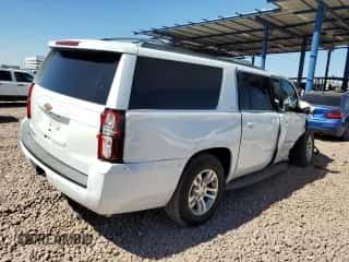 2016 Chevrolet Suburban LS z VIN 1GNSKGKC7GR202267, wystawiony jako Copart lot #72967414 z przebiegiem 56 217 mil mil oraz Szkoda całkowita • Salvage title. Historia ofert i sprzedaży dostępna na DreamBid. Obrazek 3.