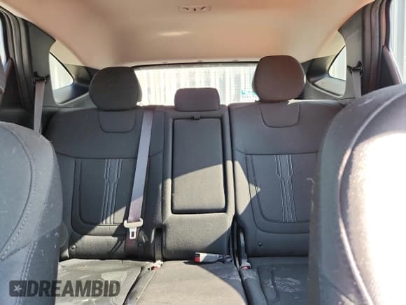 ✅ 2022 Hyundai Tucson SEL • VIN: 5NMJFCAE0NH065811 • Lot: 68656795. Wystawiony na Copart z przebiegiem Nie podano. Bezpłatny archiwum sprzedaży aukcyjnych z USA i szczegółowy raport historii pojazdu na DreamBid. Zdjęcie 10.