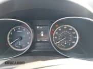 ✅ 2018 Hyundai Santa Fe 2.4L • VIN: 5XYZT3LB8JG535666 • Лот: 43651269. Опубликован ранее на IAAI с пробегом 101 785 миль. Бесплатный доступ к архиву аукционных продаж из США и подробный отчёт об истории автомобиля на DreamBid. Изображение 7.