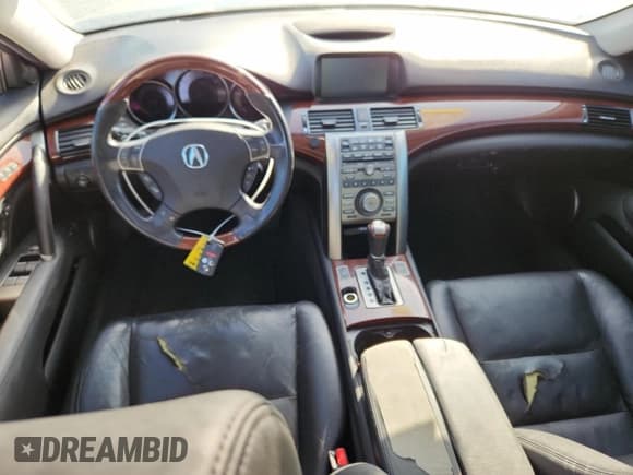 ✅ 2010 Acura RL Technology • VIN: JH4KB2F67AC001543 • Lot: 80873135. Wystawiony na Copart z przebiegiem 225 588 mil. Bezpłatny archiwum sprzedaży aukcyjnych z USA i szczegółowy raport historii pojazdu na DreamBid. Zdjęcie 8.