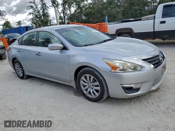 ✅ 2015 Nissan Altima SL • VIN: 1N4AL3AP9FC195201 • Lot: 95084615. Listed on Copart with 79,629 mi. Free auction sales archive from the USA and detailed vehicle history report at DreamBid. Image 4.