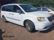 ✅ 2014 Chrysler Town & Country Touring L 30th Anniversary • VIN: 2C4RC1CG5ER420363 • Лот: 42681438. Опубликован ранее на IAAI с пробегом 196 262 миль. Бесплатный доступ к архиву аукционных продаж из США и подробный отчёт об истории автомобиля на DreamBid. Изображение 1.