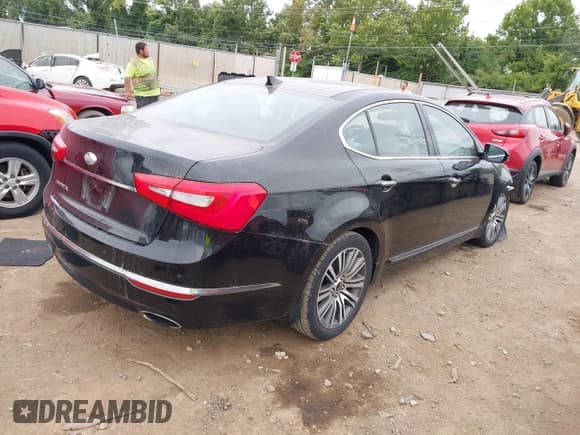 ✅ 2014 Kia Cadenza Limited • VIN: KNALN4D70E5131935 • Лот: 43036813. Опубликован ранее на IAAI с пробегом 148 652 миль. Бесплатный доступ к архиву аукционных продаж из США и подробный отчёт об истории автомобиля на DreamBid. Изображение 4.
