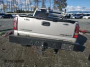 ✅ 2005 Chevrolet Silverado 1500 Z71 • VIN: 1GCEK19Z85Z200392 • Лот: 77284814. Опубликован ранее на Copart с пробегом 230 747 миль. Бесплатный доступ к архиву аукционных продаж из США и подробный отчёт об истории автомобиля на DreamBid. Изображение 6.