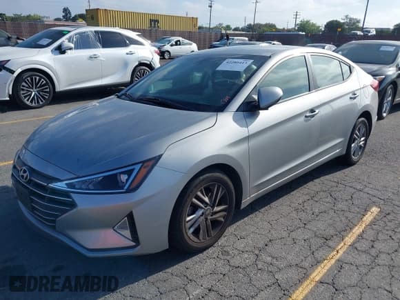 ✅ 2020 Hyundai Elantra SEL • VIN: 5NPD84LF0LH562957 • Lot: 42280413. Listed on IAAI with 88,505 mi. Free auction sales archive from the USA and detailed vehicle history report at DreamBid. Image 17.