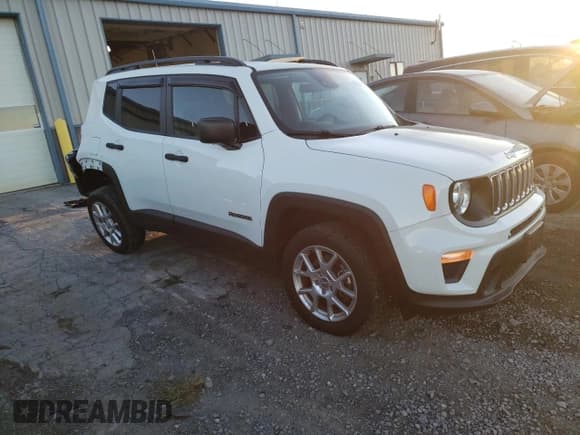 ✅ 2021 Jeep Renegade Jeepster • VIN: ZACNJDAB0MPM15665 • Лот: 86696415. Опубликован ранее на Copart с пробегом 33 400 миль. Бесплатный доступ к архиву аукционных продаж из США и подробный отчёт об истории автомобиля на DreamBid. Изображение 4.