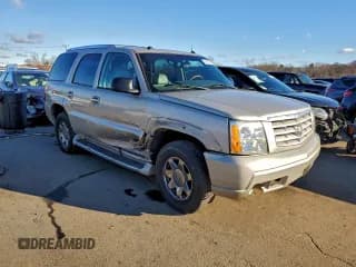 ✅ 2004 Cadillac Escalade • VIN: 1GYEK63N74R315335 • Lot: 93895335. Wystawiony na Copart z przebiegiem 224 267 mil. Bezpłatny archiwum sprzedaży aukcyjnych z USA i szczegółowy raport historii pojazdu na DreamBid. Zdjęcie 4.