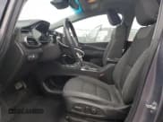 ✅ 2023 Chevrolet Bolt EV 1LT • VIN: 1G1FW6S05P4106609 • Lot: 46854645. Wystawiony na Copart z przebiegiem 63 535 mil. Bezpłatny archiwum sprzedaży aukcyjnych z USA i szczegółowy raport historii pojazdu na DreamBid. Zdjęcie 7.