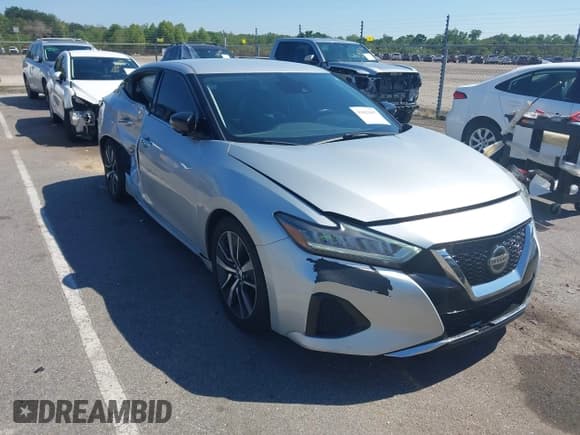 ✅ 2020 Nissan Maxima SV • VIN: 1N4AA6CV6LC364363 • Lot: 43421697. Listed on IAAI with 145,699 mi. Free auction sales archive from the USA and detailed vehicle history report at DreamBid. Image 1.