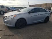 ✅ 2013 Hyundai Sonata SE • VIN: 5NPEC4AC3DH565204 • Lot: 66643744. Wystawiony na Copart z przebiegiem 128 660 mil. Bezpłatny archiwum sprzedaży aukcyjnych z USA i szczegółowy raport historii pojazdu na DreamBid. Zdjęcie 1.