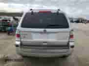 2011 Mercury Mariner z VIN 4M2CN8B73BKJ06886, wystawiony jako Copart lot #50308485 z przebiegiem 118 584 mil mil oraz Szkoda całkowita • Salvage title. Historia ofert i sprzedaży dostępna na DreamBid. Obrazek 6.