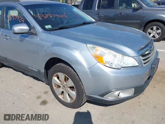 ✅ 2012 Subaru Outback 2.5i • VIN: 4S4BRBAC2C3259848 • Lot: 43157924. Wystawiony na IAAI z przebiegiem 195 025 mil. Bezpłatny archiwum sprzedaży aukcyjnych z USA i szczegółowy raport historii pojazdu na DreamBid. Zdjęcie 6.