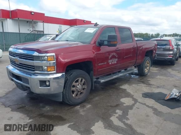 ✅ 2015 Chevrolet Silverado 2500HD LT • VIN: 1GC1KVE84FF581695 • Лот: 43382610. Опубликован ранее на IAAI с пробегом 178 187 миль. Бесплатный доступ к архиву аукционных продаж из США и подробный отчёт об истории автомобиля на DreamBid. Изображение 18.
