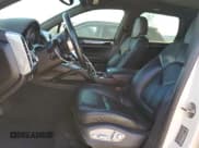 ✅ 2017 Porsche Cayenne S E-Hybrid • VIN: WP1AE2A2XHLA75671 • Lot: 46304275. Listed on Copart with 103,527 mi. Free auction sales archive from the USA and detailed vehicle history report at DreamBid. Image 7.