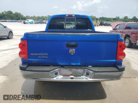 2007 Dodge Dakota ST with VIN 1D7HW28K97S270495, listed as a Copart auction lot 67482585 with 185,347 mi miles and Salvage title. Bid and sale history available at DreamBid. Image 6.