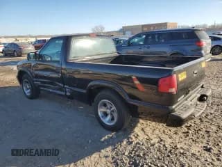 ✅ 2001 Chevrolet S-10 • VIN: 1GCCS14501K135469 • Лот: 42328105. Опубликован ранее на Copart с пробегом 168 286 миль. Бесплатный доступ к архиву аукционных продаж из США и подробный отчёт об истории автомобиля на DreamBid. Изображение 2.