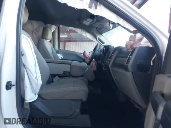 ✅ 2019 Ford F-250 XL • VIN: 1FT7W2BTXKED37703 • Lot: 40849443. Listed on IAAI with 150,618 mi. Free auction sales archive from the USA and detailed vehicle history report at DreamBid. Image 5.